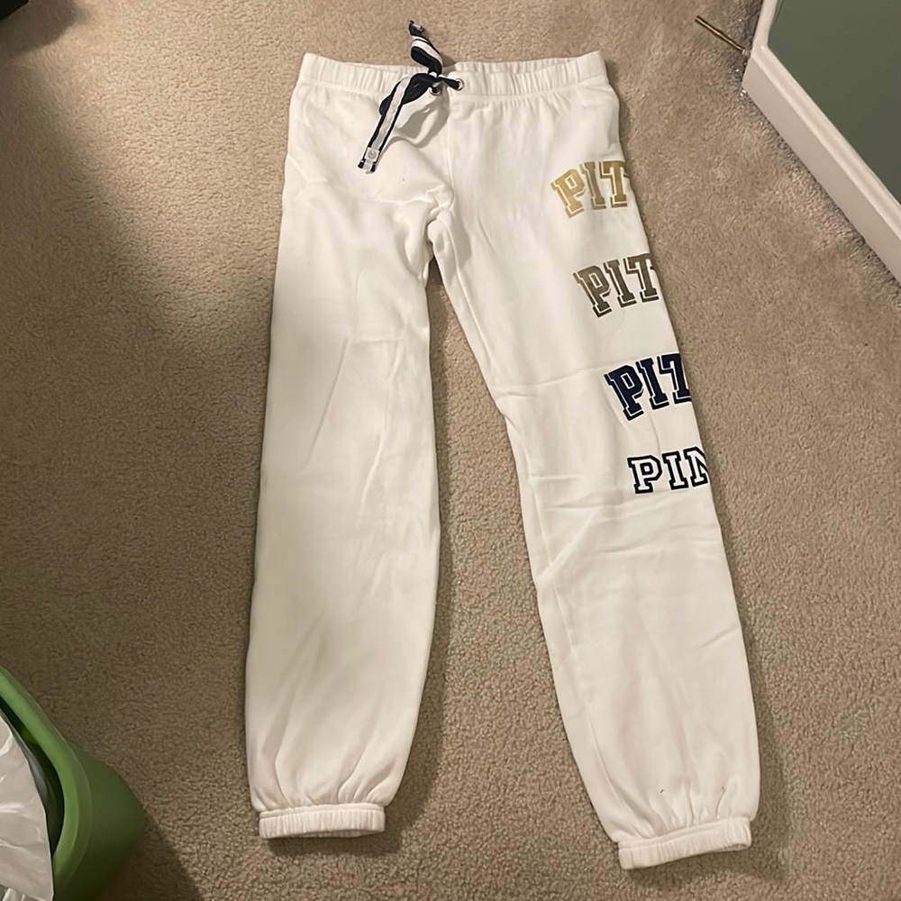 PITT sweatpants